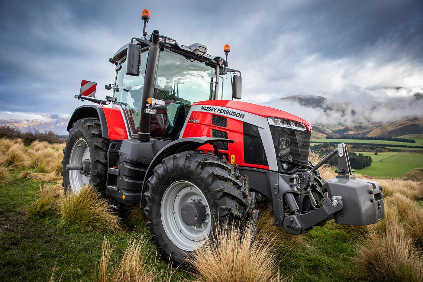 MF 8S Series HHP Tractors | 205-305 HP